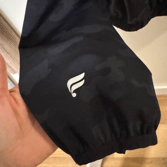 Fabletics One Jacket - Picture 4 of 6